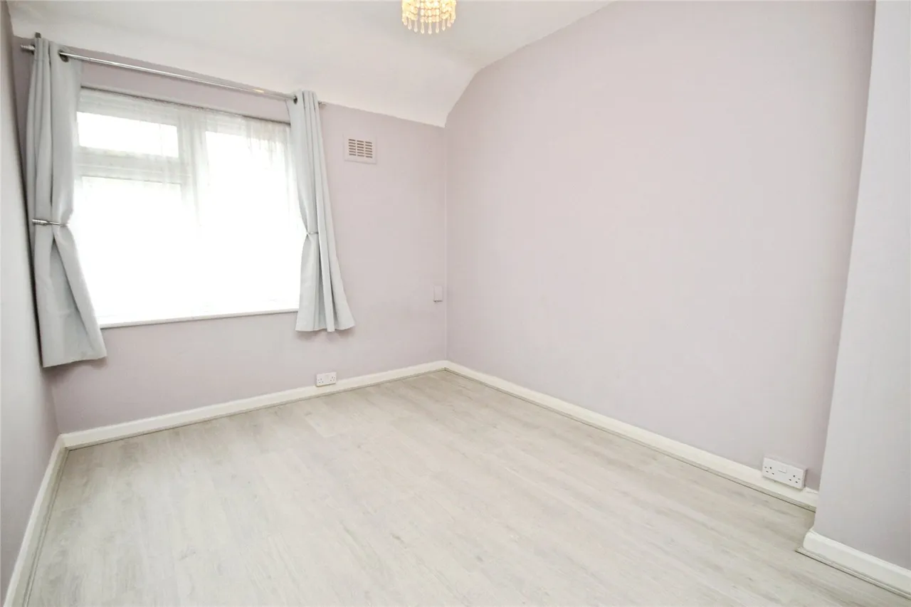 Cannington Road, Dagenham, RM9, photo 7