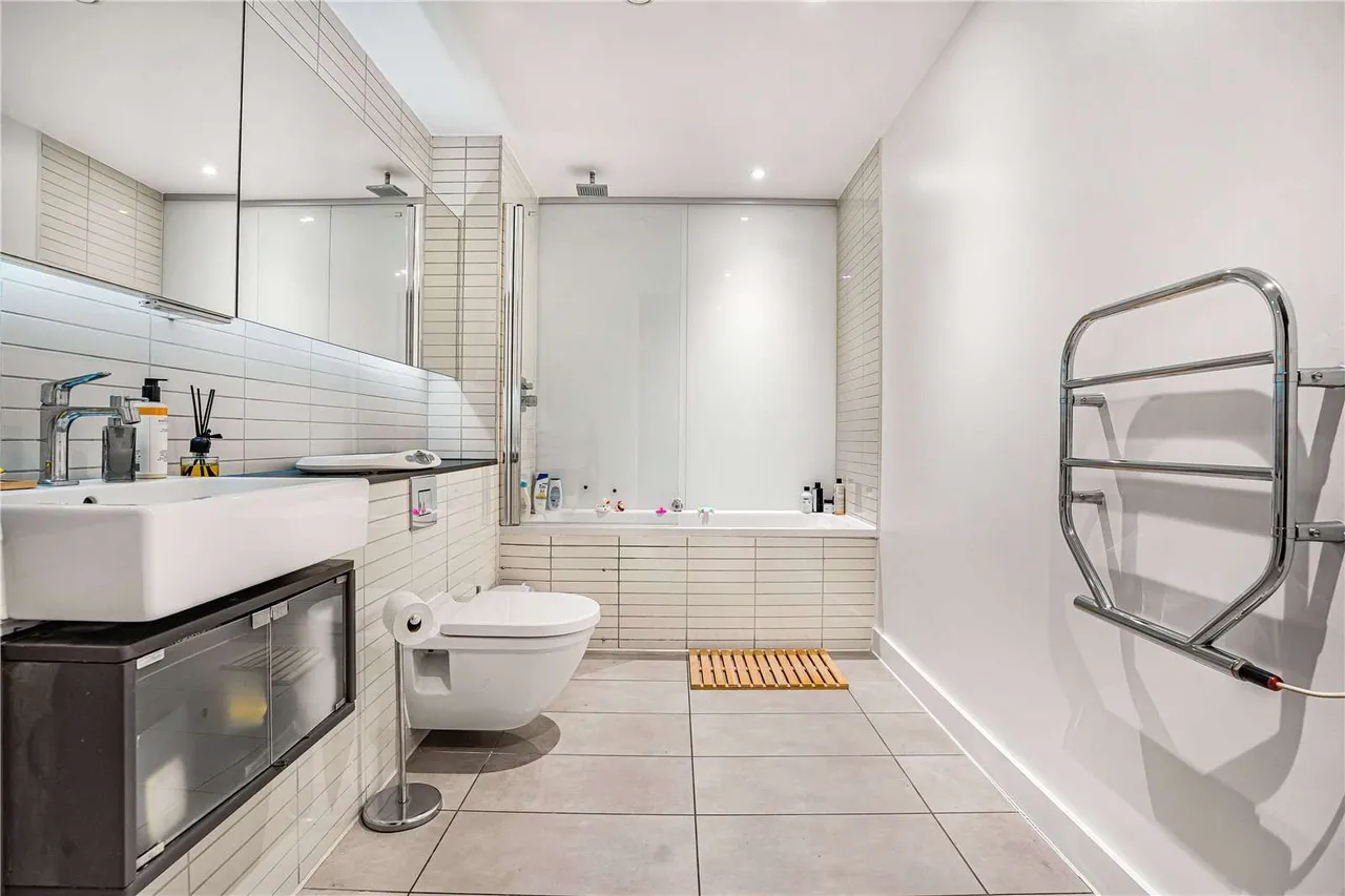 Richmond Road, London, E8, photo 9