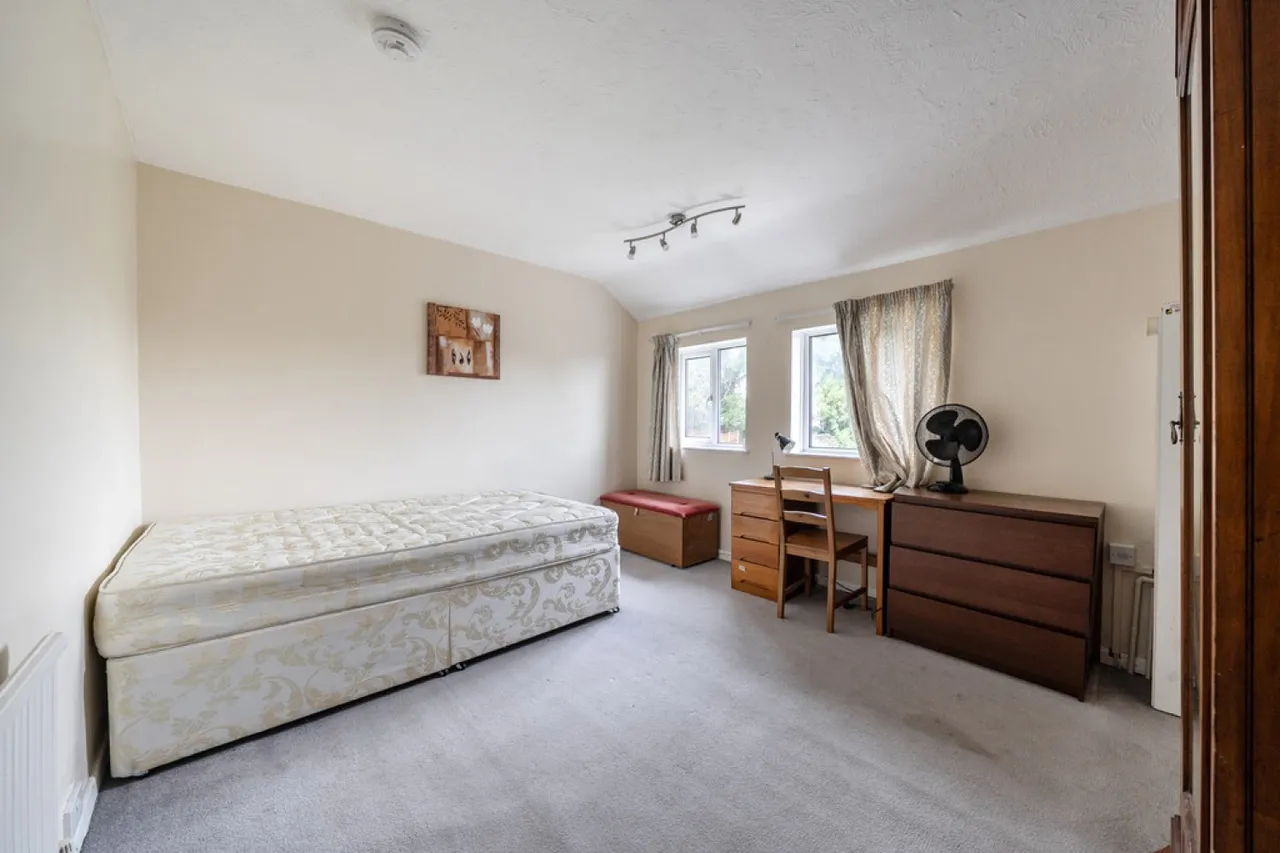 Norcot Road, Tilehurst, Reading, photo 10