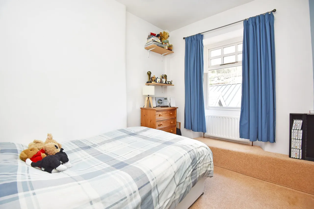 The Nook, The Allotments, HG3, photo 16