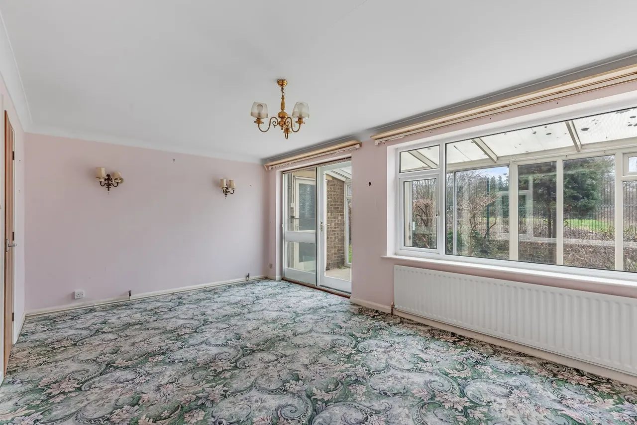 Hauxley Court, Ilkley, LS29, photo 6