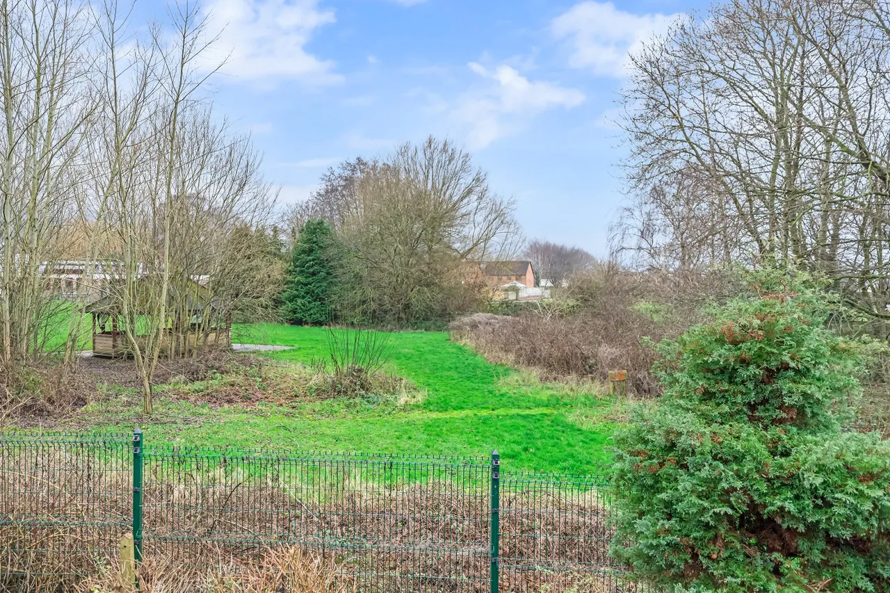 Hauxley Court, Ilkley, LS29, photo 19