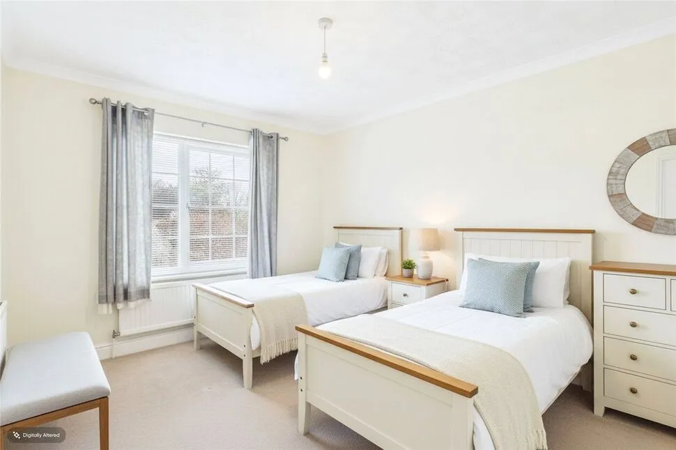 Badgers Way, Buckingham, Buckinghamshire, MK18, photo 11