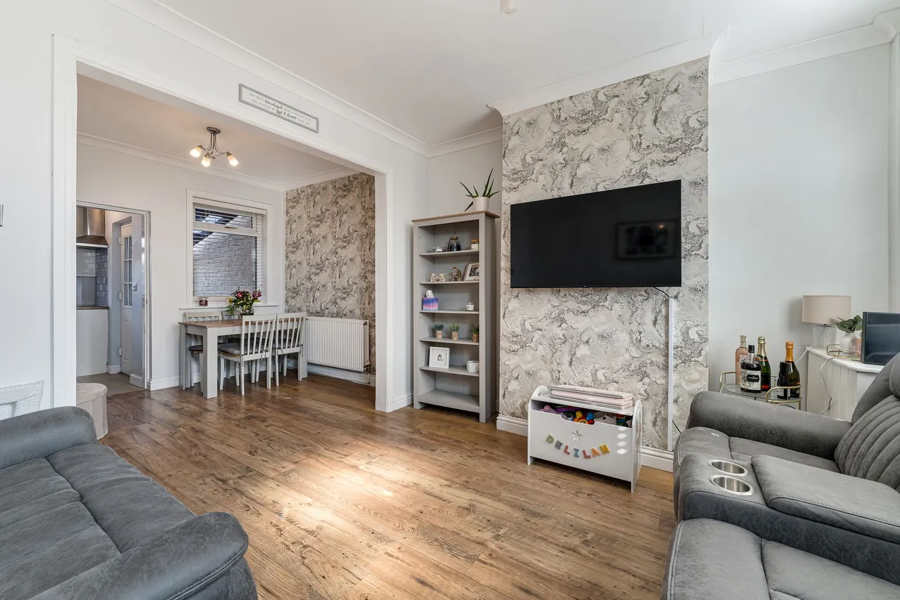 Kershaw Street, Widnes, Widnes, WA8 7JA, photo 2