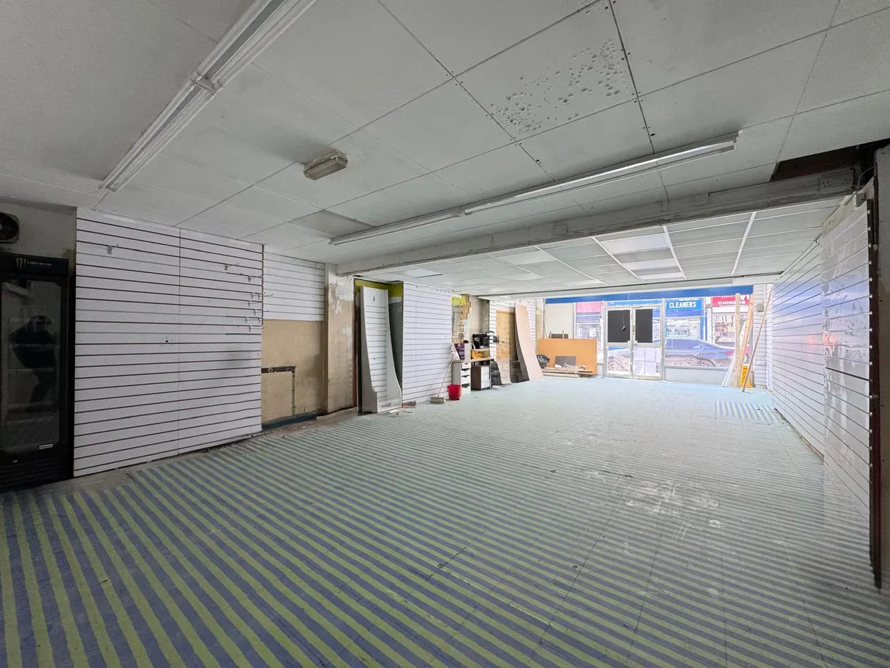 Deans Lane, Edgware, HA8, photo 3
