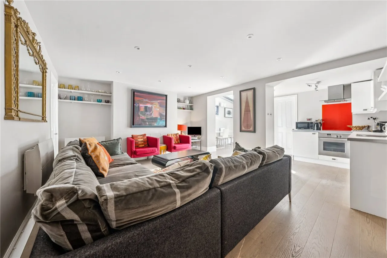 2 bed flat for sale — Moorhouse Road, London, W2
