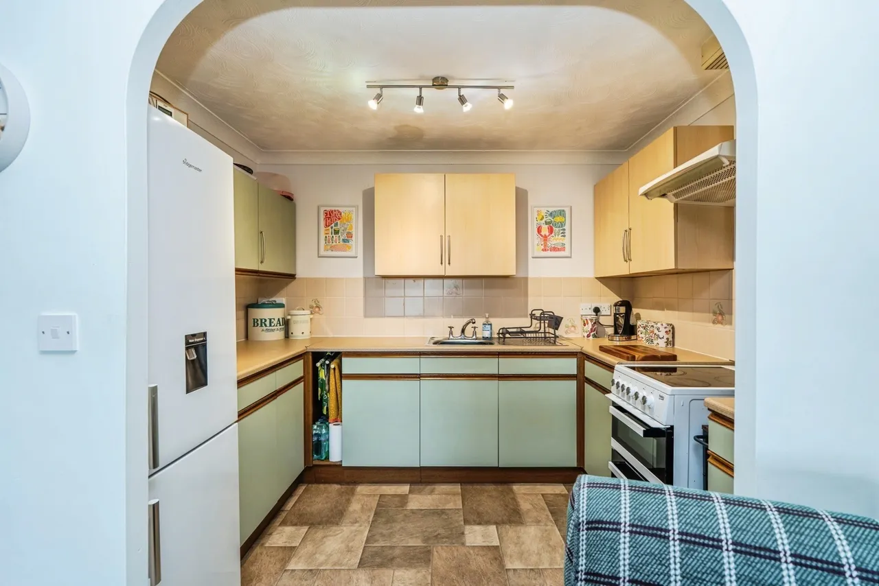 Water Lane, Totton, SO40, photo 8