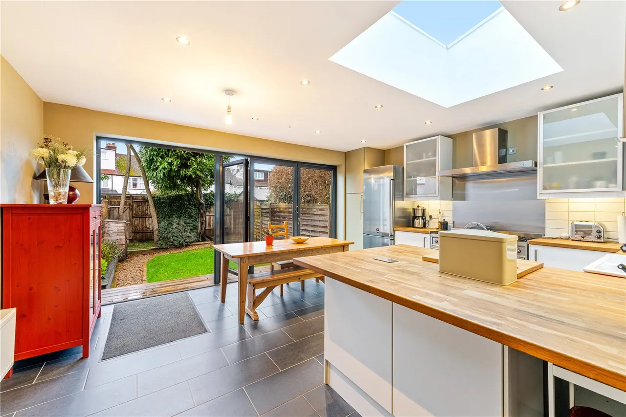 Court Way, Twickenham, TW2 7SW, photo 6