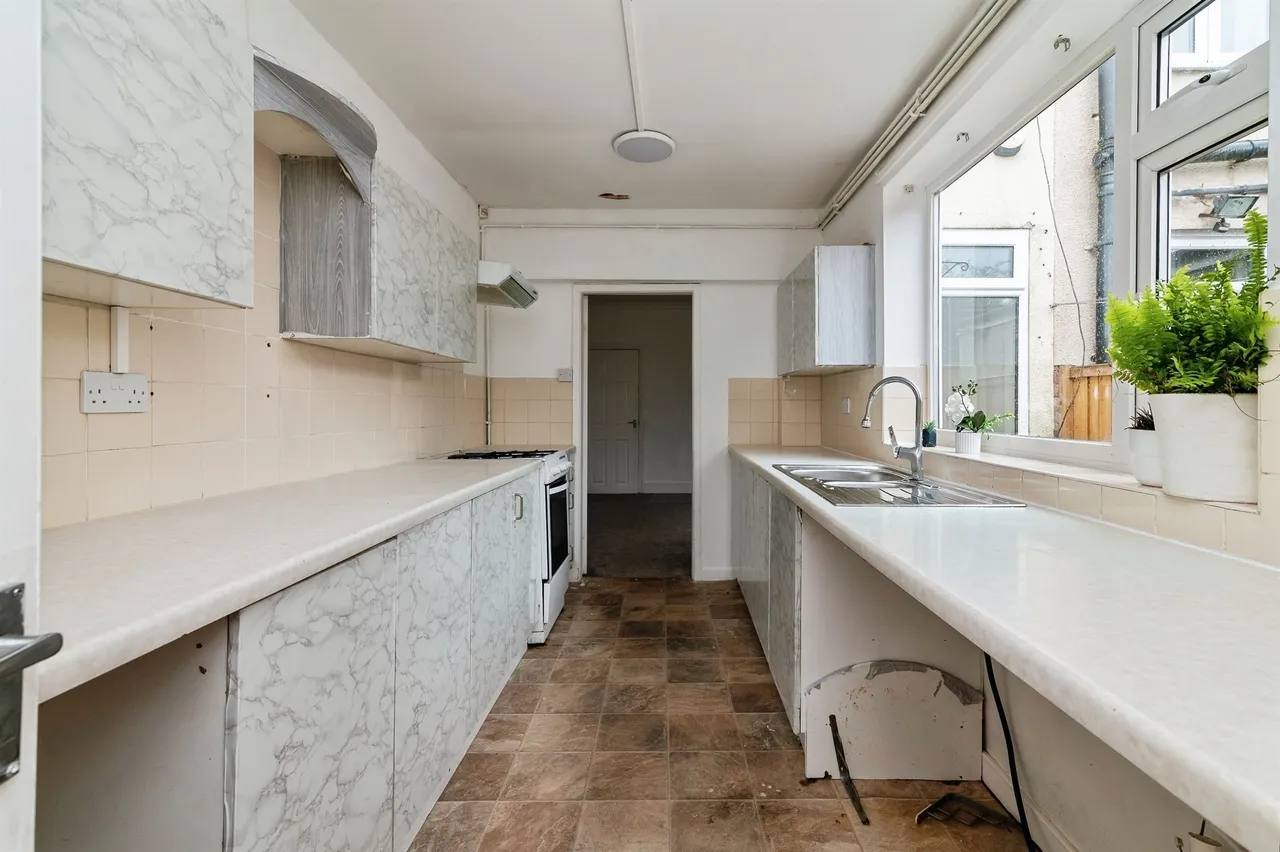 Meadow Lane, Nottingham, NG2, photo 6