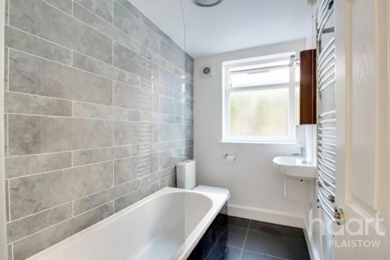 Balaam Street, Plaistow, E13, photo 6