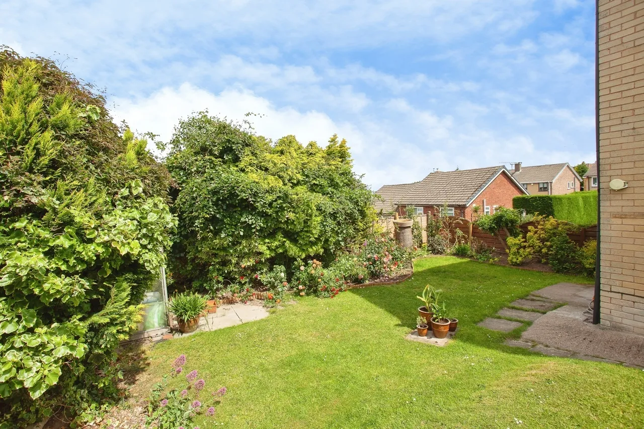 Hill Close, Brecks, Rotherham, South Yorkshire, S65, photo 6