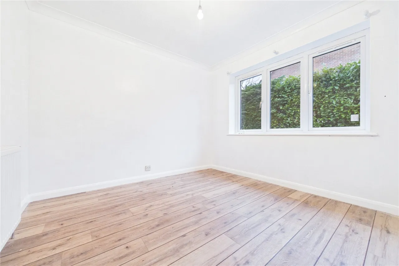 Ash Lane, Burghfield Common, RG7, photo 10