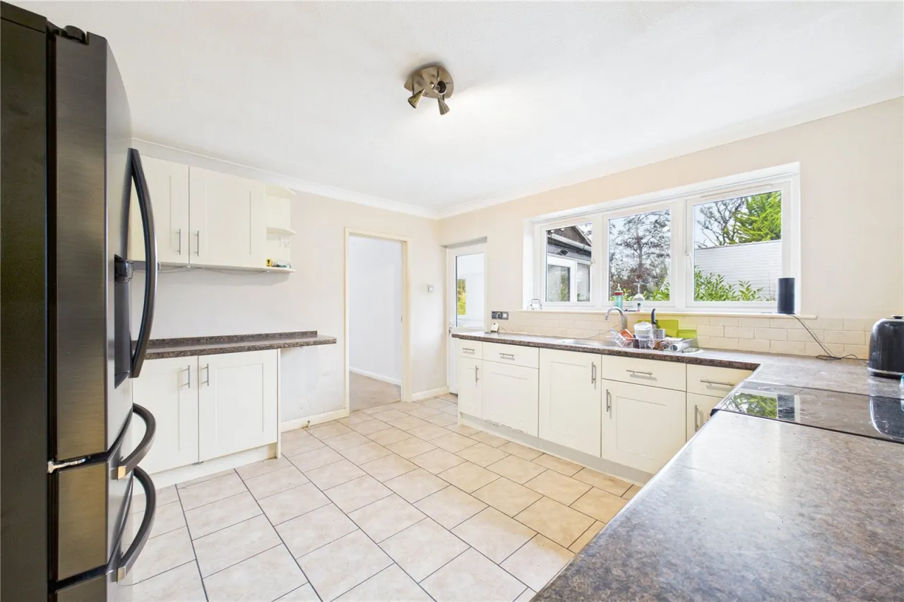 Ash Lane, Burghfield Common, RG7, photo 6