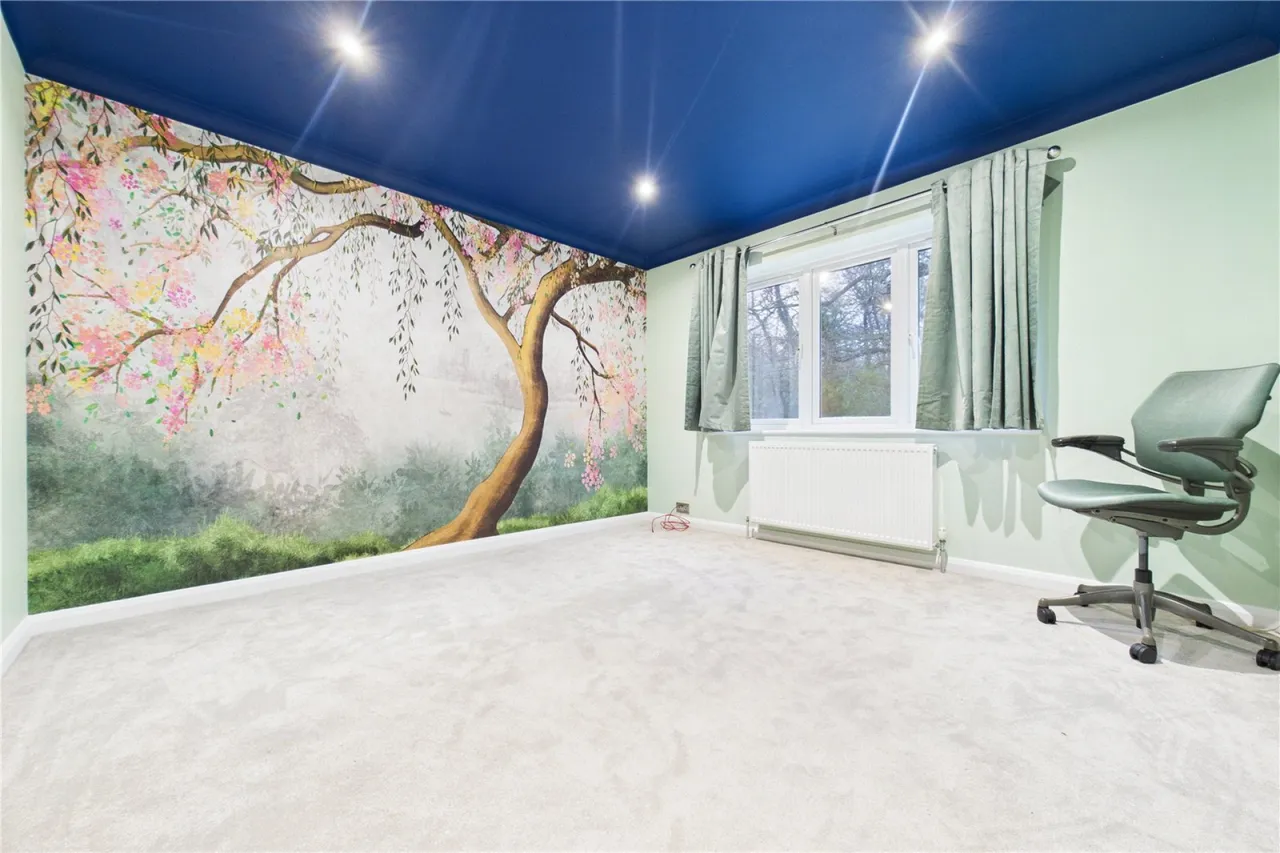 Ash Lane, Burghfield Common, RG7, photo 8