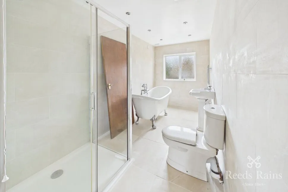 Mountbatten Avenue, Sandal, West Yorkshire, WF2, photo 10
