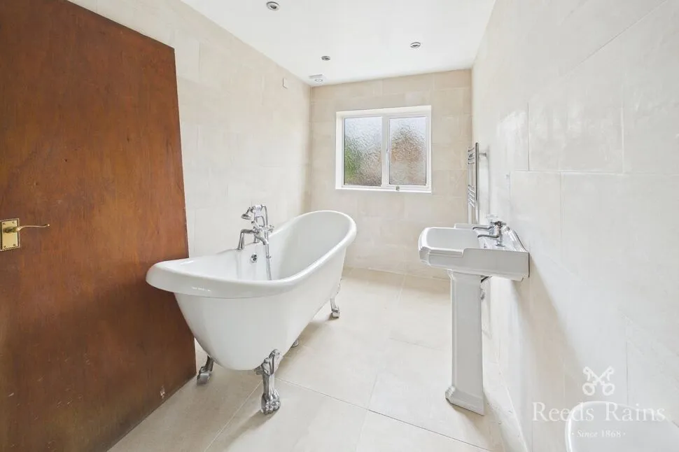 Mountbatten Avenue, Sandal, West Yorkshire, WF2, photo 11