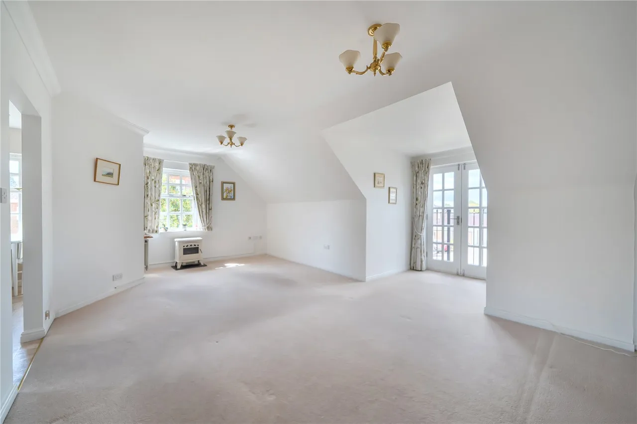 Castle Village, Berkhamsted, photo 2
