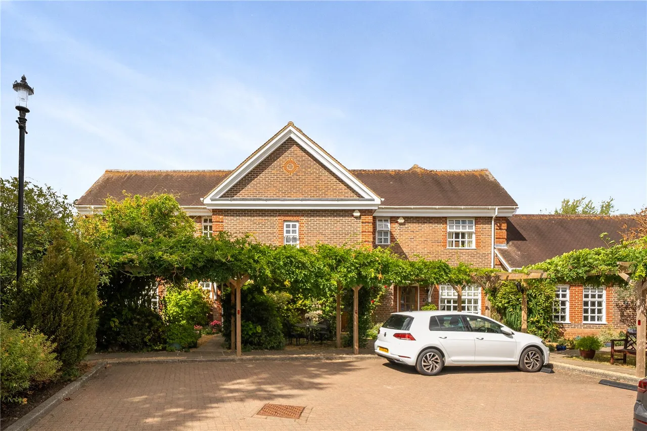 Castle Village, Berkhamsted, photo 11