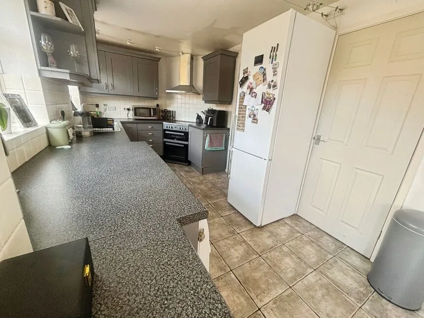 Coulter Grove, Perton, Staffordshire, WV6, photo 6