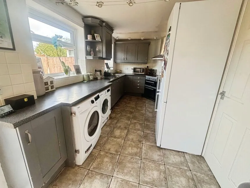 Coulter Grove, Perton, Staffordshire, WV6, photo 3