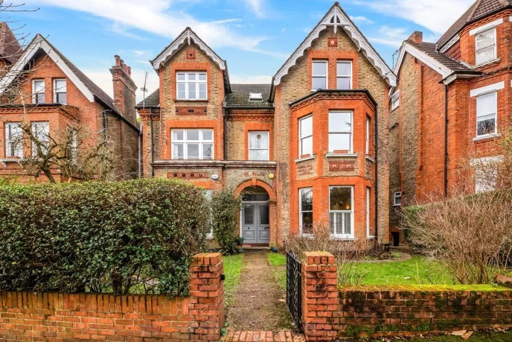 Mowbray Road, SE19, photo 13