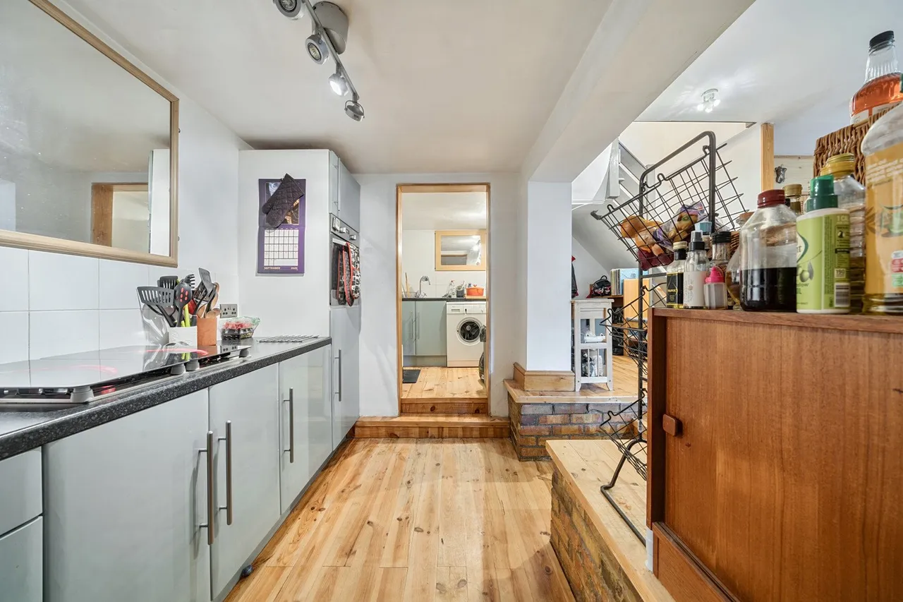 Mowbray Road, SE19, photo 5