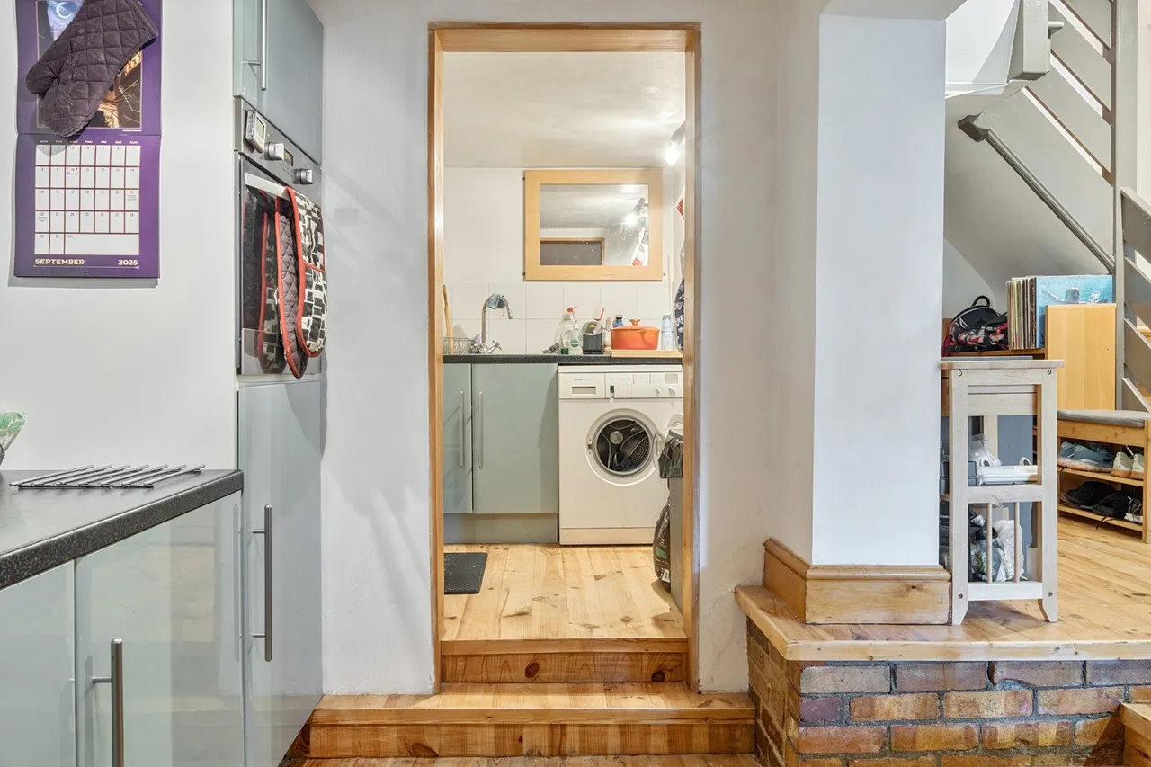 Mowbray Road, SE19, photo 14