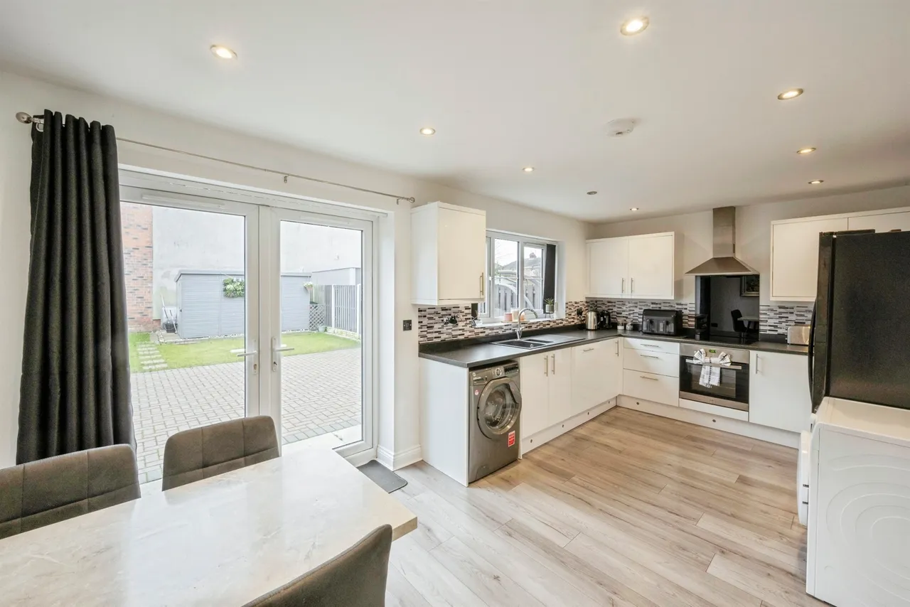 Millfield Road, Thorne, Doncaster, photo 4
