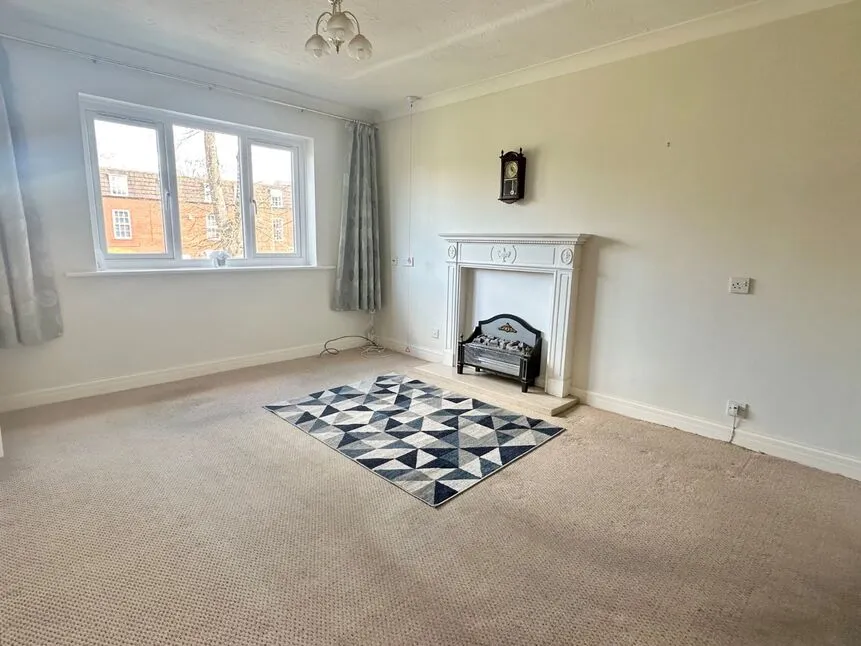 Victoria Road, Wilmslow, Cheshire, SK9, photo 4