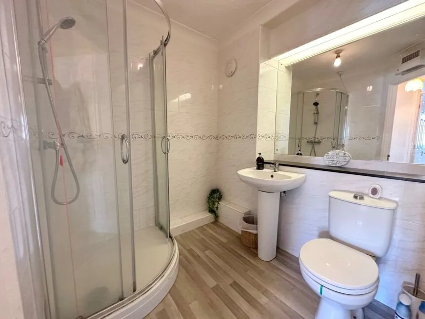 Victoria Road, Wilmslow, Cheshire, SK9, photo 6