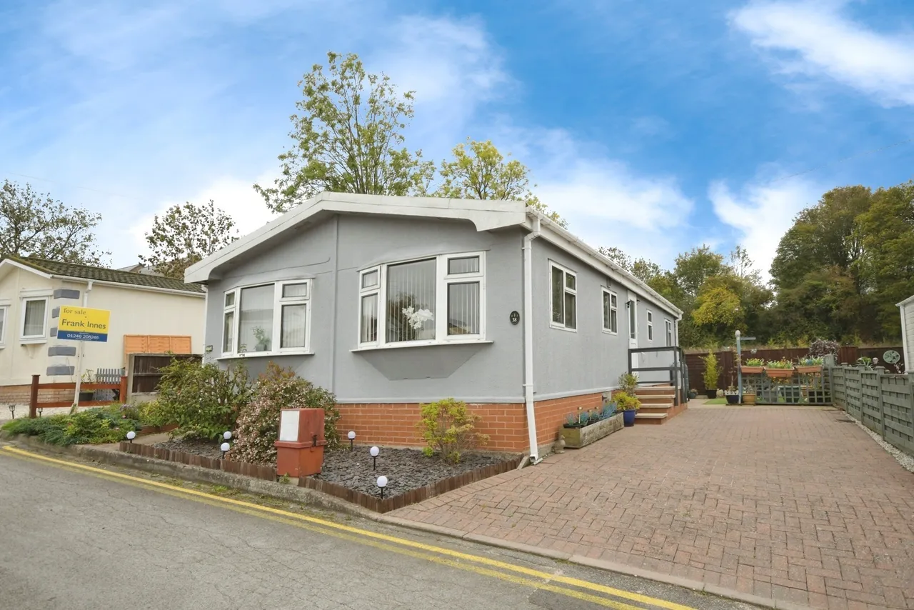 2 bed house for sale, Sunningdale Park, New Tupton, S42