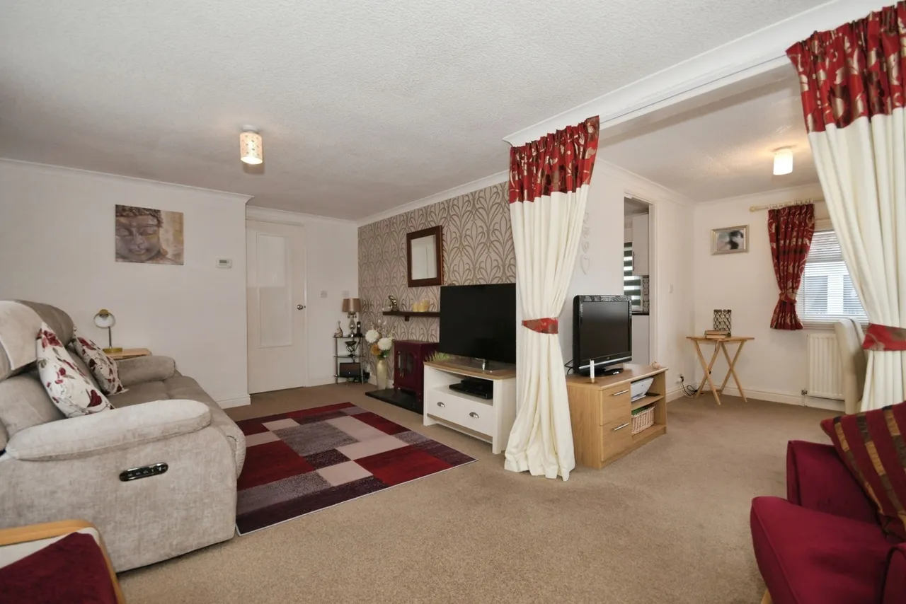 Sunningdale Park, New Tupton, S42, photo 12