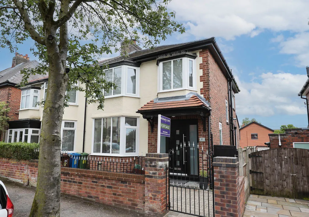 3 bed house for sale, Swinley Road, Wigan
