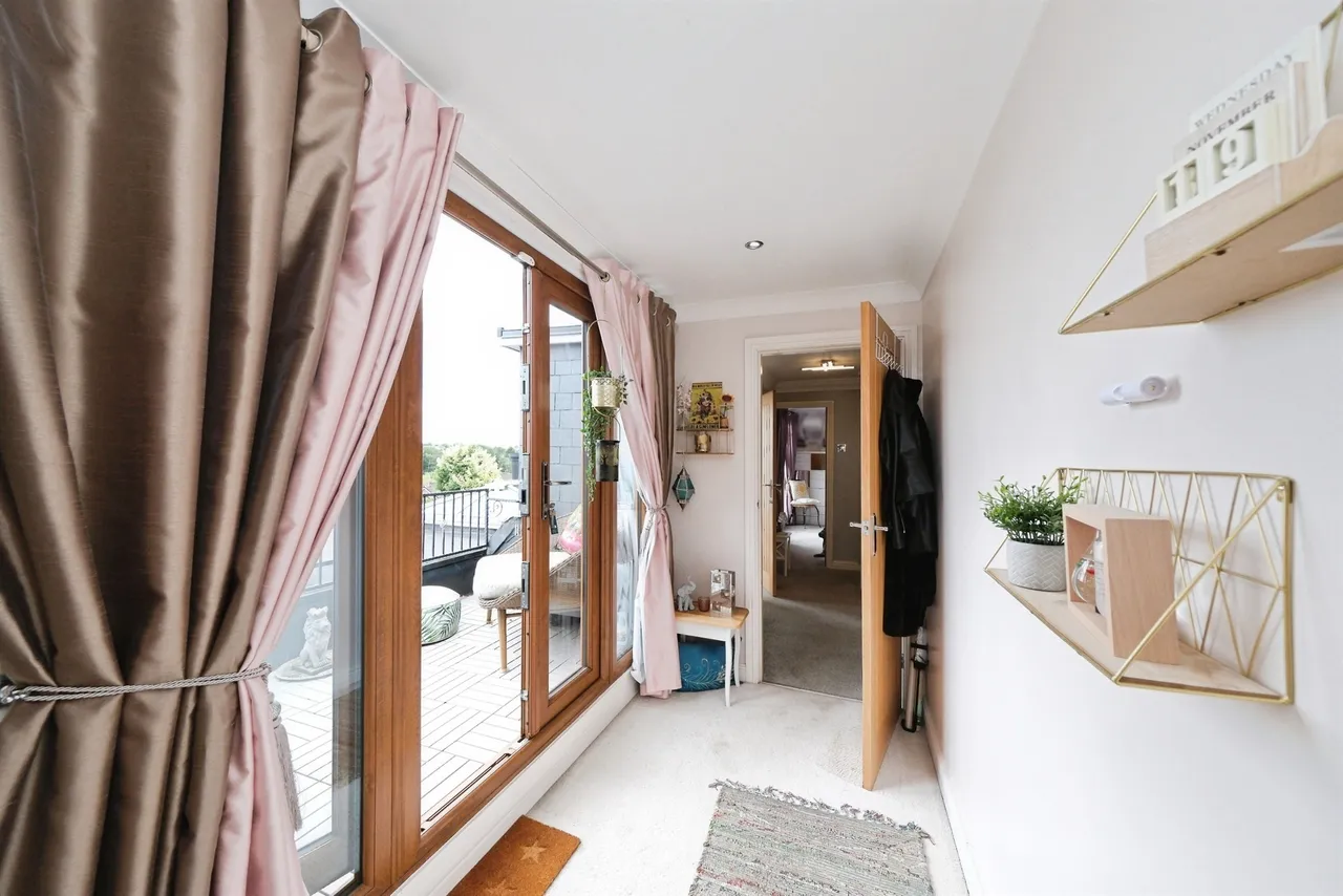 Doles Lane, Whitwell, S80, photo 13