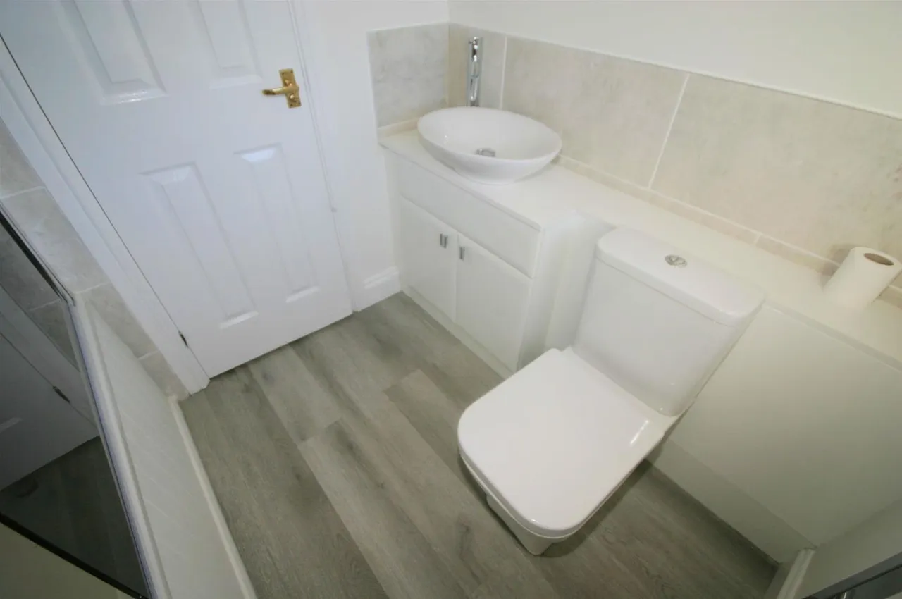 Broadacres, Bushmead, LU2, photo 23