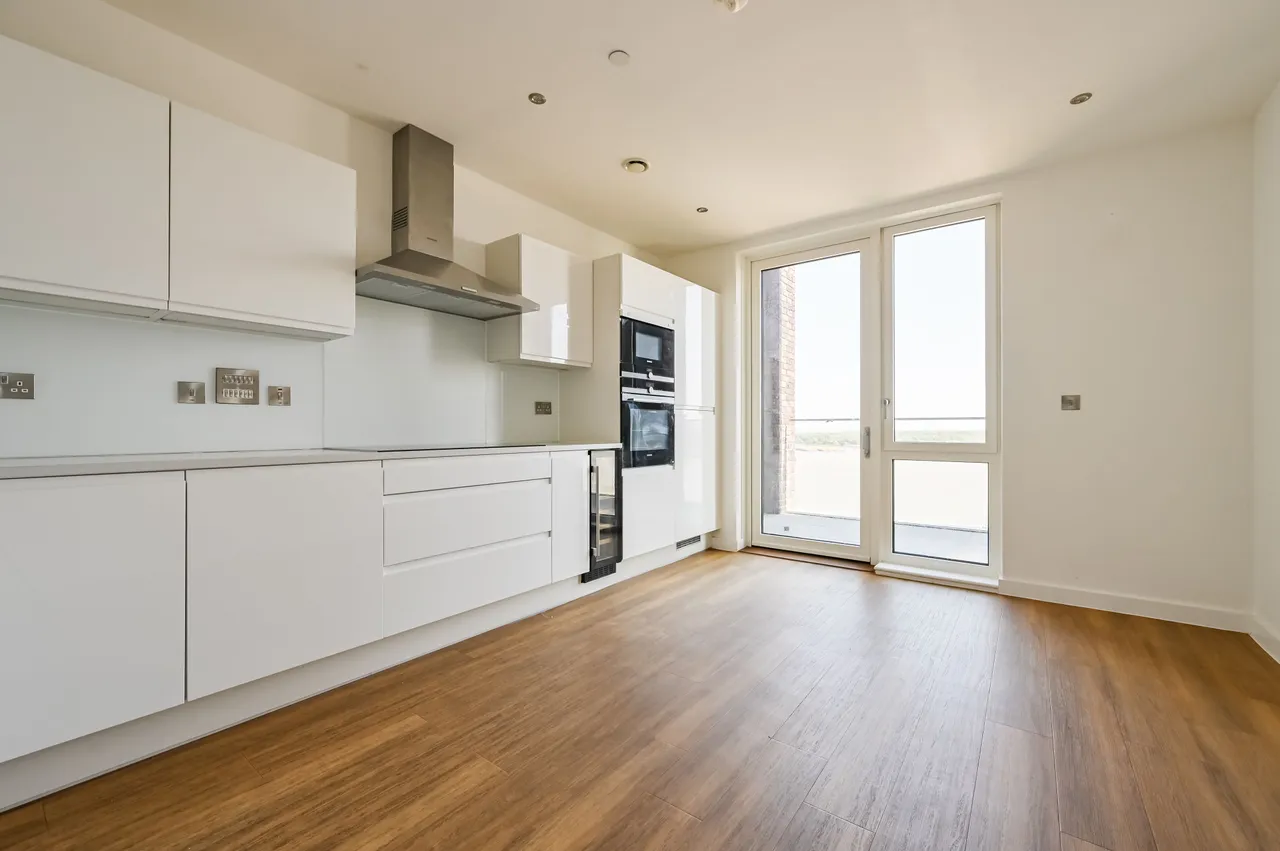 50 Hamme Building, 25 Shackleton Way, London, photo 7