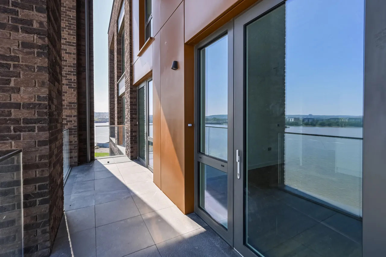 50 Hamme Building, 25 Shackleton Way, London, photo 6