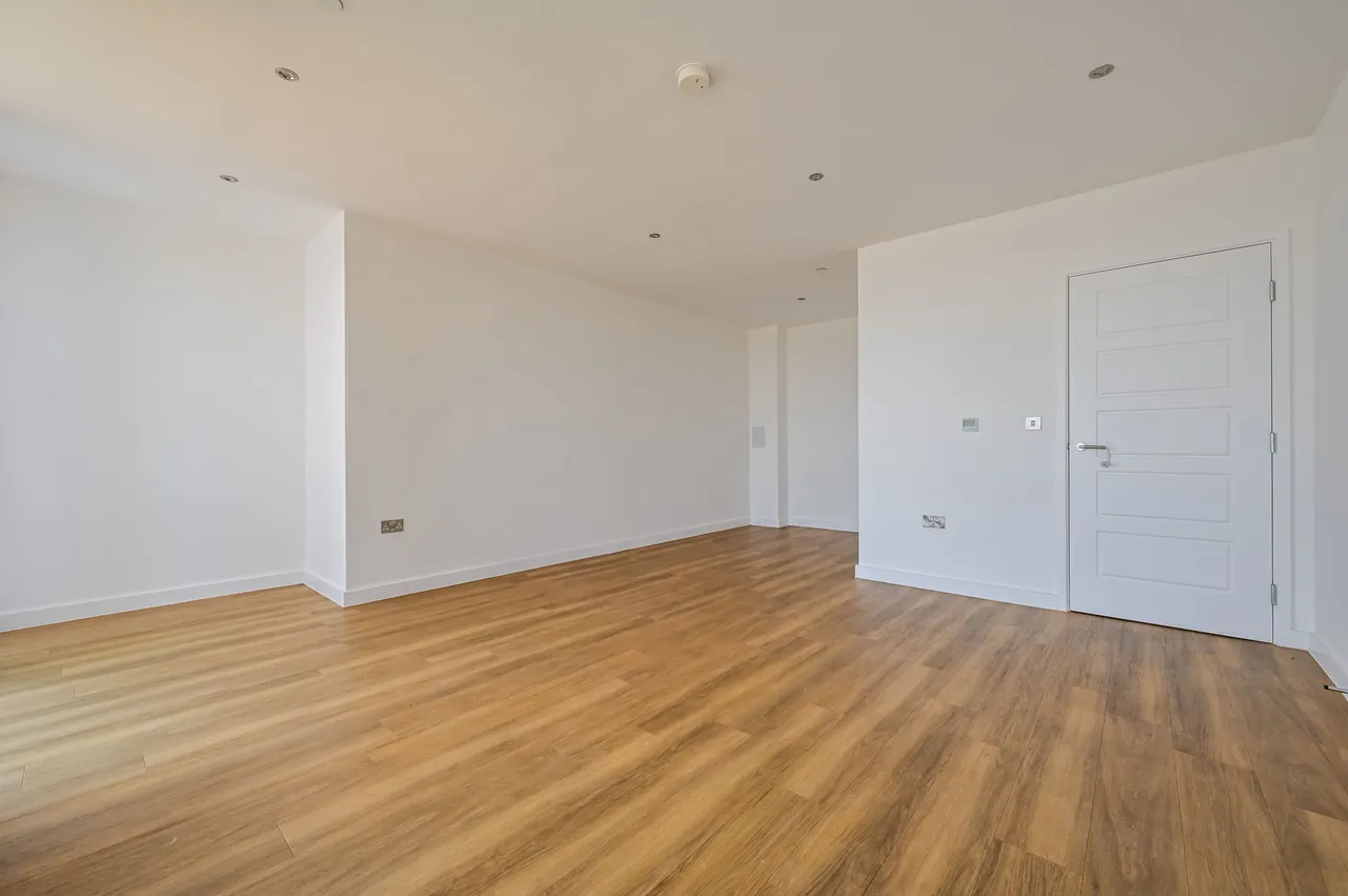 50 Hamme Building, 25 Shackleton Way, London, photo 10