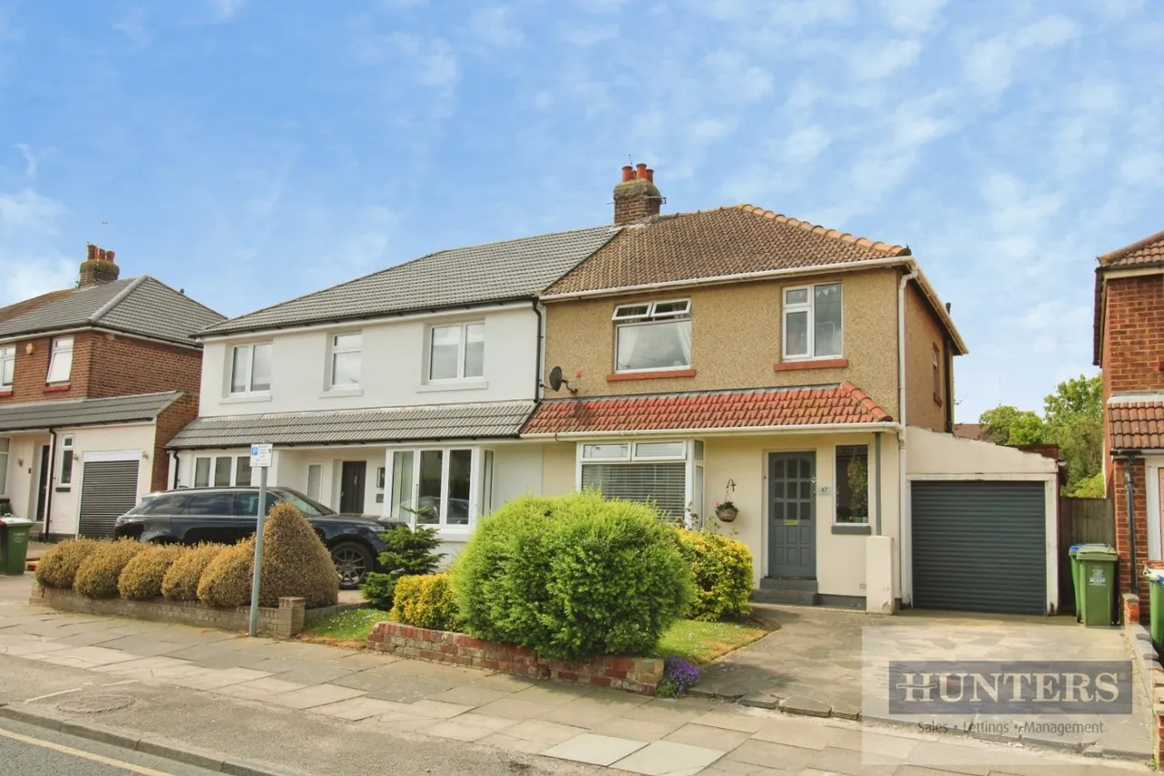 3 bed house for sale — Manor Way, Bexleyheath
