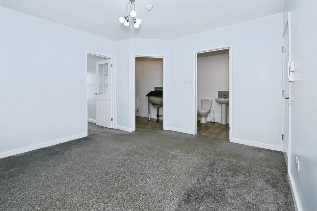 High Causeway Peterborough, PE7, photo 8