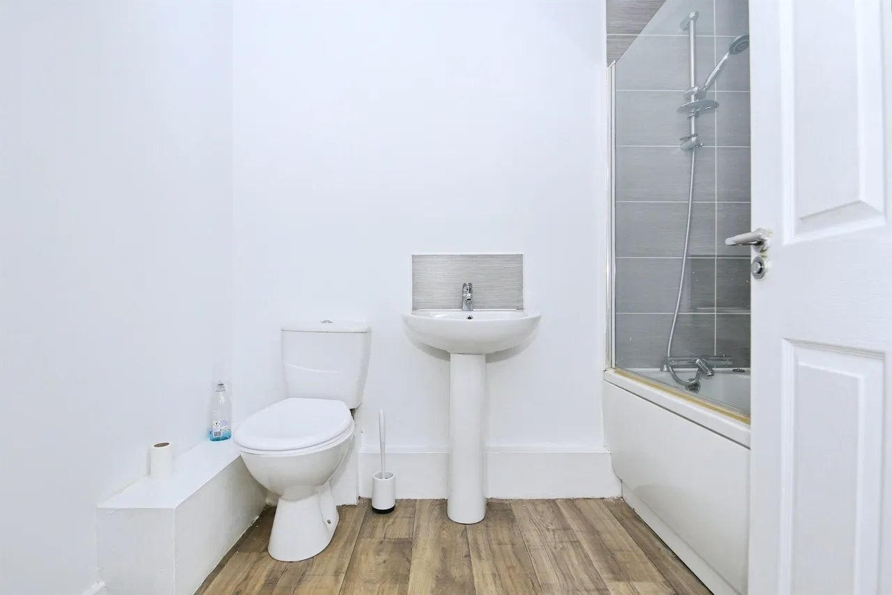 High Causeway Peterborough, PE7, photo 11