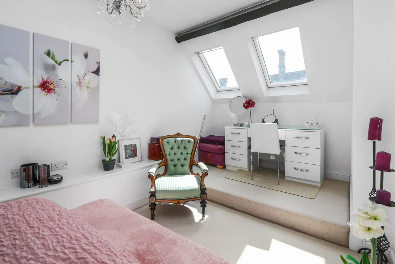 Chapel Drive, Dartford, DA2, photo 15