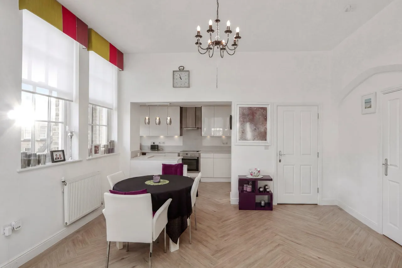 Chapel Drive, Dartford, DA2, photo 9
