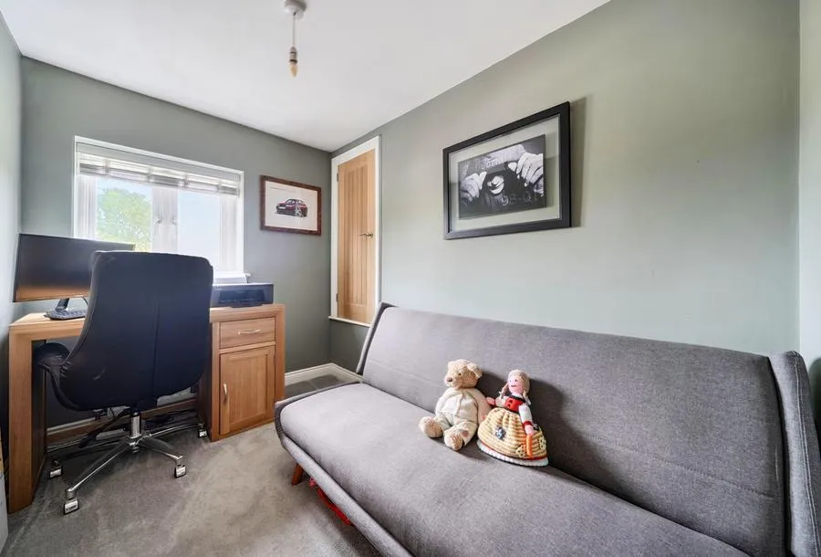 The Daffodils, Kings Stanley, GL10, photo 18