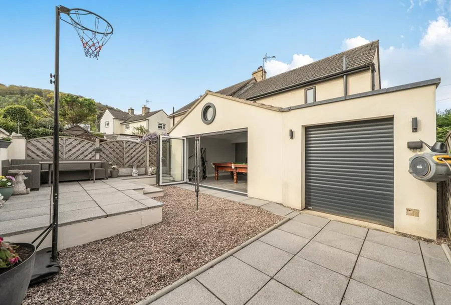 3 bed house for sale, The Daffodils, Kings Stanley, GL10