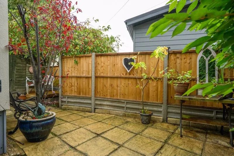 Weybridge Park Estate, Addlestone KT15 2RF, photo 11