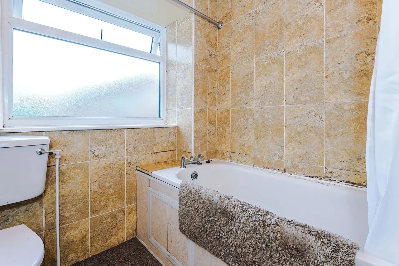 Platt Lane, Wigan, Wigan, WN1 3YA, photo 19