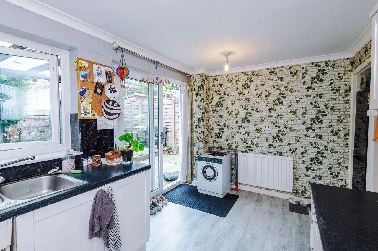 Platt Lane, Wigan, Wigan, WN1 3YA, photo 11