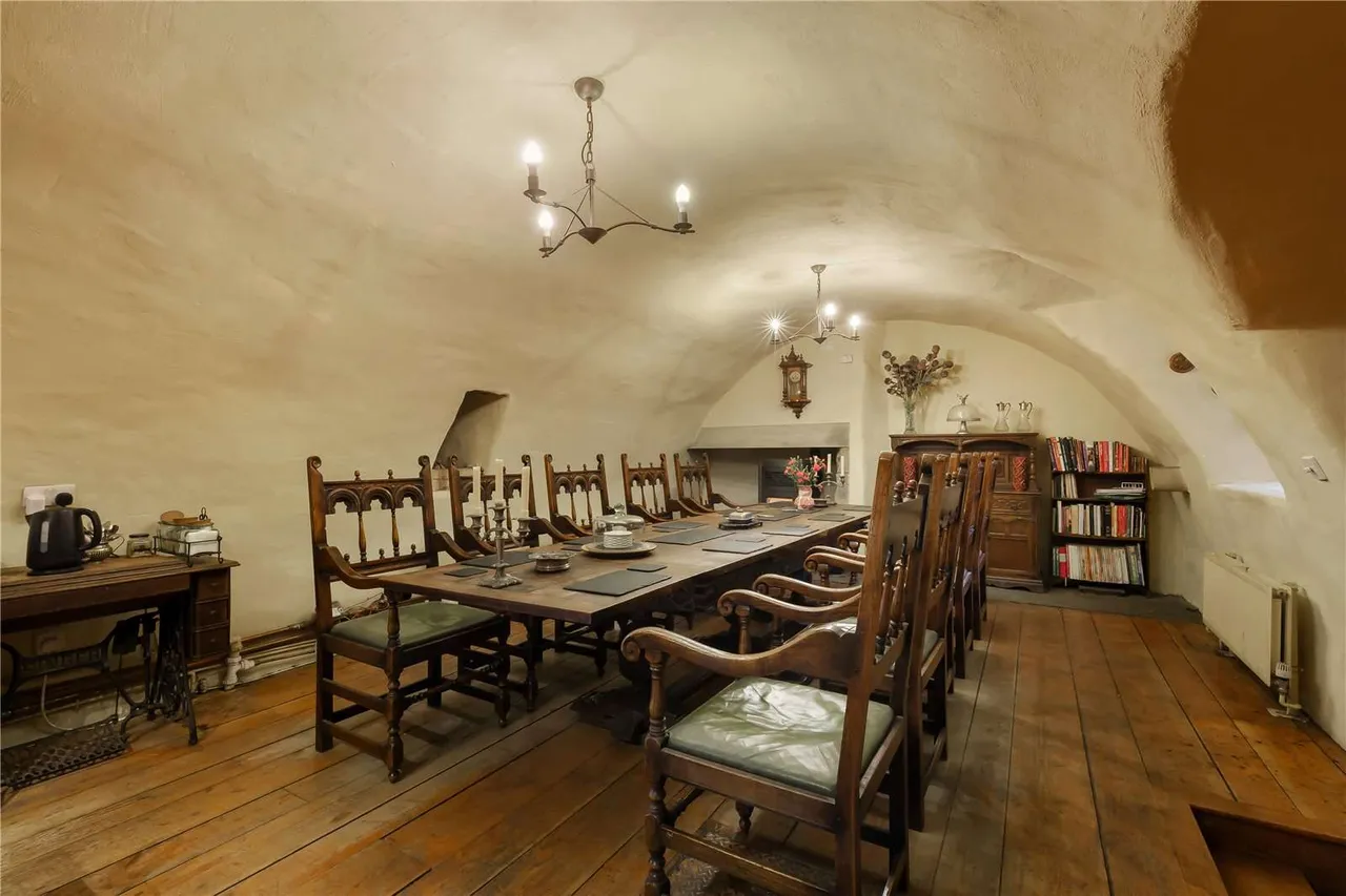 Fa'side Castle, Tranent, East Lothian, EH33 2LE, photo 5