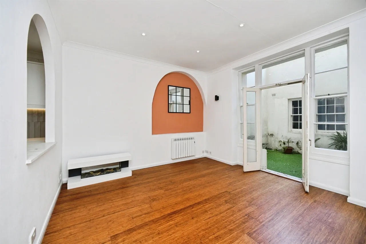 Adelaide Crescent, Hove, photo 5